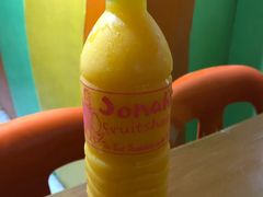 mango&nbsp;shake-Jonah's Fruit Shake & Snack Bar