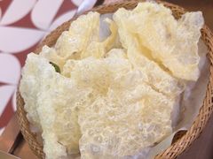 -洪氏嗨捞·广东猪肚鸡·椰子鸡火锅(西咸万象城店)