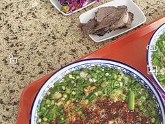 -吾穆勒蓬灰牛肉面·清真(北滨河中路店)