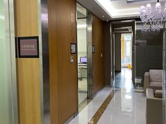 -雅悦齿科(顾村公园店)