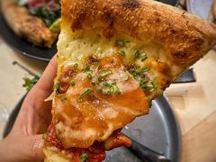 三文鱼梅干菜披萨-O'mills Sourdough Bakery&Bistro(永嘉路店)