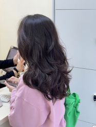 -十六番发型师事务所