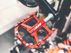 -大行Dahon自行车·北京顶点单车apex bike·ARAI摩托车头盔(白塔寺专卖店)