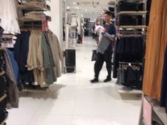 -优衣库(武汉国际广场店)