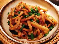 咸蛋黄炒茄子-吃饭皇帝大(解放西路店)