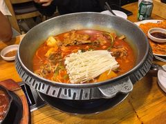 -喇喇排骨火锅·传统韩式脊骨汤(望京西园总店)