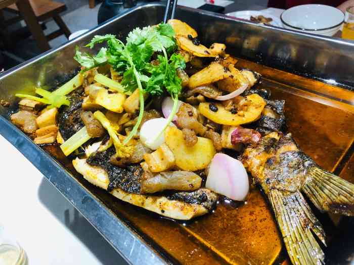 沈姐烤鱼·万州烤鱼(浙大紫金港店)-"网上找的一家烤鱼,离我那还是有
