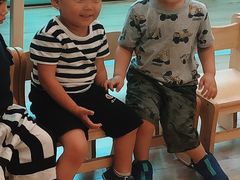 -黄浦乐烁龙鱼宝贝托育园(海潮路校区)