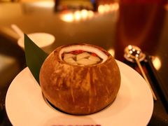 椰子鸡汤-铭轩中餐厅·海南菜·粤菜(亚龙湾瑞吉店)
