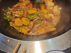 -高家小院铁锅炖大鹅(哈西高铁站店)