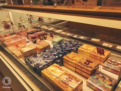 -好利来(新华百货店)