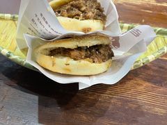 牛肉烧饼（多肉）-穆得·老周家牛肉烧饼(普利街店)