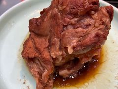 酱骨棒-东北哈尔滨酱骨头馆房掌柜铁锅炖