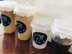 拿铁-LAB COFFEE来杯咖啡(浦仓路店)