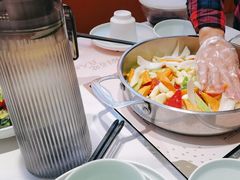 -黄记煌三汁焖锅(新佳丽江汉路店)