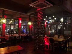 -拾光音乐餐酒吧(告庄星光夜市店)