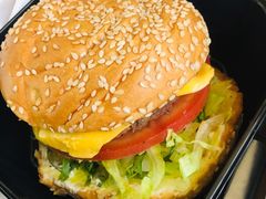 -The Habit Burger Grill 哈比特汉堡(复兴soho店)