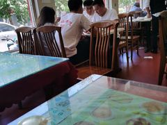 靠窗位-钰姐妹饺子城(华岩路店)