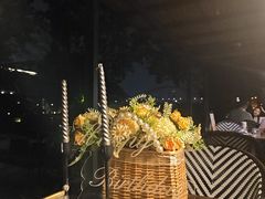 -喜洲吧·江畔老船厂·庭院餐厅(喜临院店)