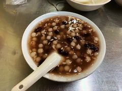 -芳婆糕团店(王府大街店)