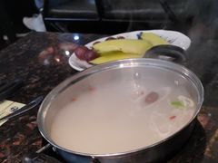 -阪尚皇·原切牛排·烤肉火锅自助(北京路店)