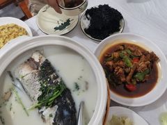 -天乐农家鱼头王(天目湖店)