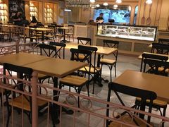 -大食代美食广场(上海中心店)