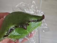 豆沙青团-许阿姨糕团店(南京总店)