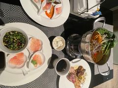 -筠咖啡西餐厅(上海国展宝龙丽筠酒店)