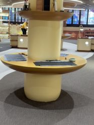 -奈尔宝·国风主题儿童乐园·亲子餐厅(豫园商城店)