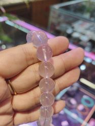 -灵彩珠宝(朗香街店)