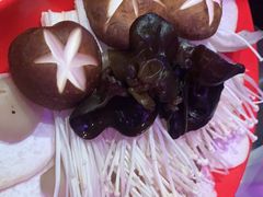 -季季红火锅(丰城洪客隆店)