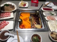 -海底捞火锅(金山百联店)