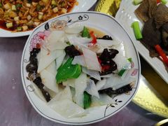 -洪霞餐馆
