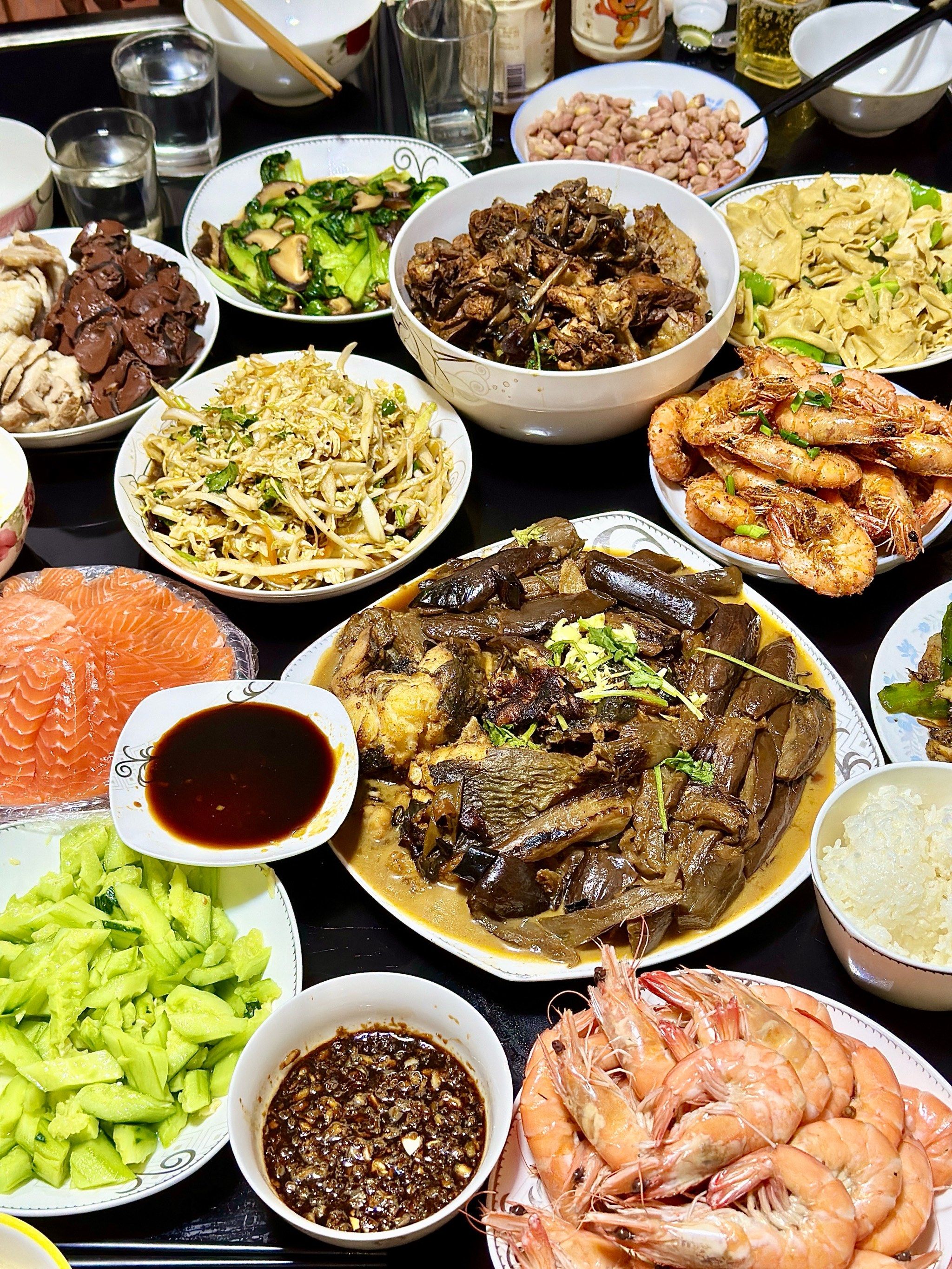 家的味道…小年夜的饭桌太温暖!饭张力拉满!