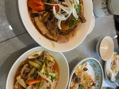 -汗腾格里·风味餐厅(新疆驻京办店)