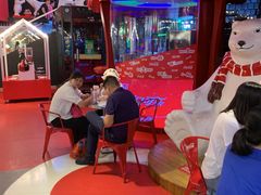 -东方明珠·可口可乐欢乐餐厅