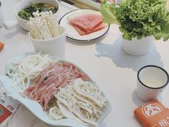 -大熊猫毛肚火锅(烟台万象汇店)