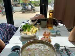 -夏屿湖畔.落日湖景餐厅(普者黑景区店)