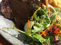 -12 Rocks Beach Bar Cafe