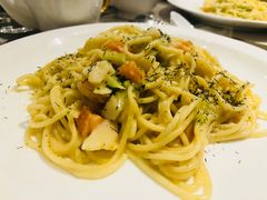 -燕庭·纯燕窝·甜品下午茶(南京西路店)