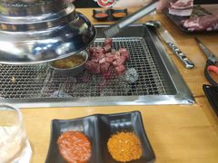 -肉甲韩国木炭烤肉(新壹街1店)