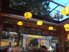 -Lanterns Vietnamese Restaurant