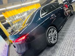 -上海星瀚奔驰4S店(红柳路店)