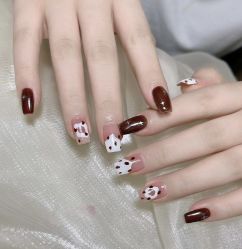 -桃色美甲沙龙