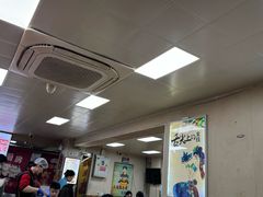 -天瑞福云南过桥米线(十里河店)