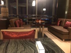 -上海漕河泾万丽酒店