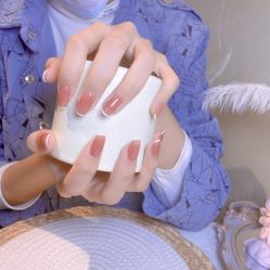 -VIVI BEAUTY  美甲美睫皮肤管理中心