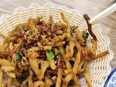 -江城燕子大排档(江汉路步行街店)