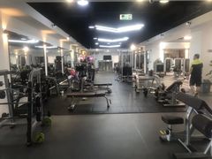-健变健身俱乐部(前海天虹商场店)
